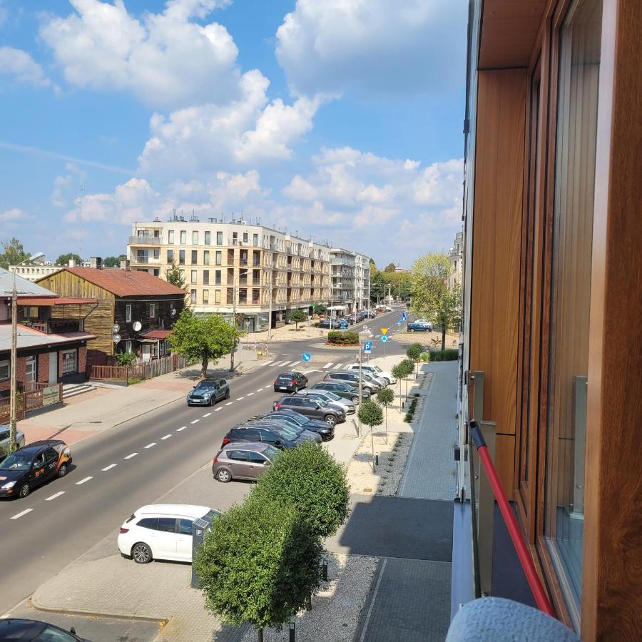 Queen Apartament Centrum Z Garazem Миньск-Мазовецки Экстерьер фото
